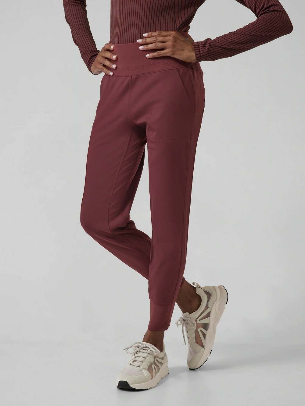 Athleta Venice Velvet Stripe Jogger Pants,Decadent Chocolate SIZE MT M T #631855